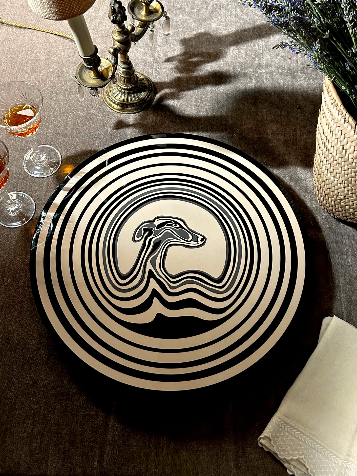 PLATO GIRATORIO ANIMALES NEGRO